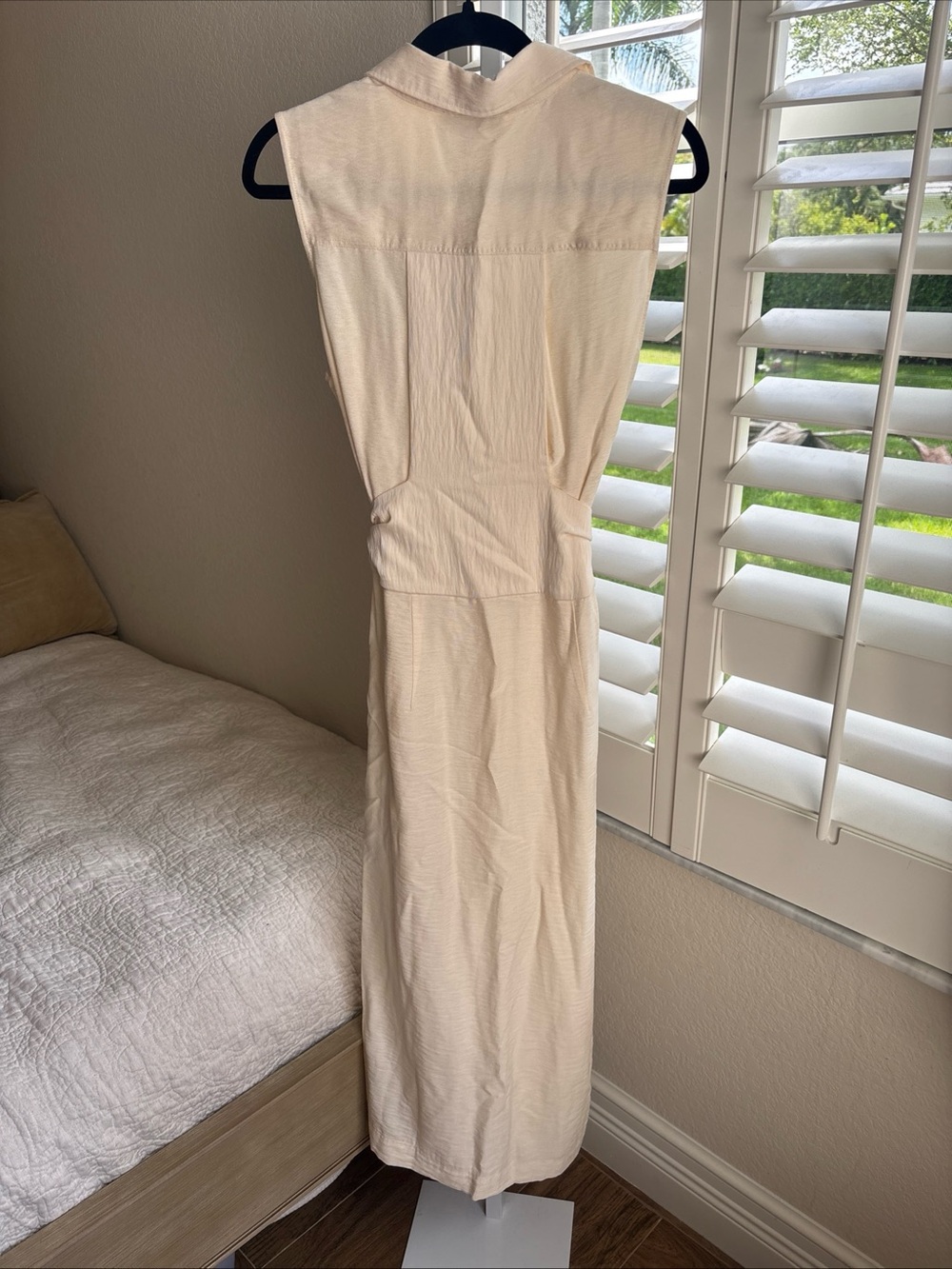 NWT Reiss Morgan Sleeveless Midi Shirt Dress Size 8 Cream - Picture 7 of 12